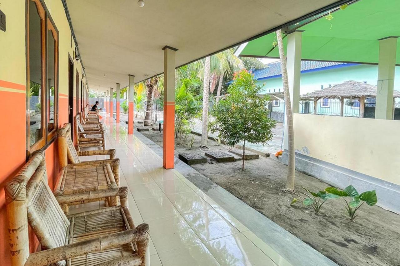 Ekas Beach Guesthouse Mitra Reddoorz Eksteriør billede